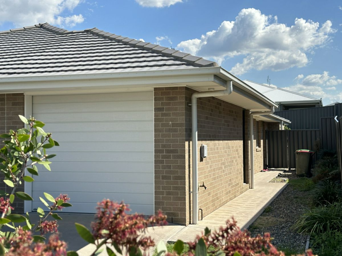 2/21 Rawmarsh Street, Farley - image 1