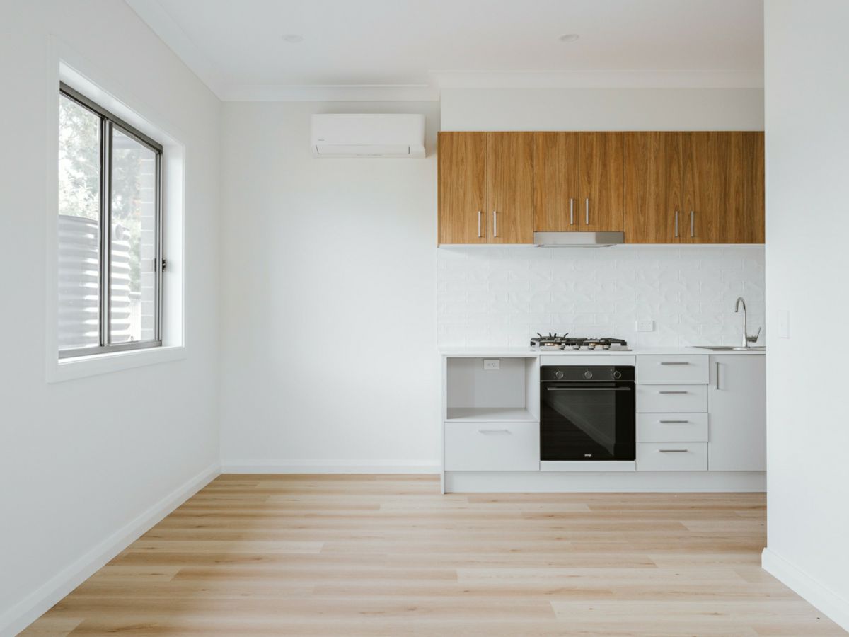 2/141A Northcote Street, Aberdare - image 2