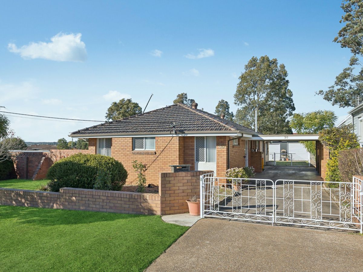 30 Buckland Avenue, Cessnock - image 1