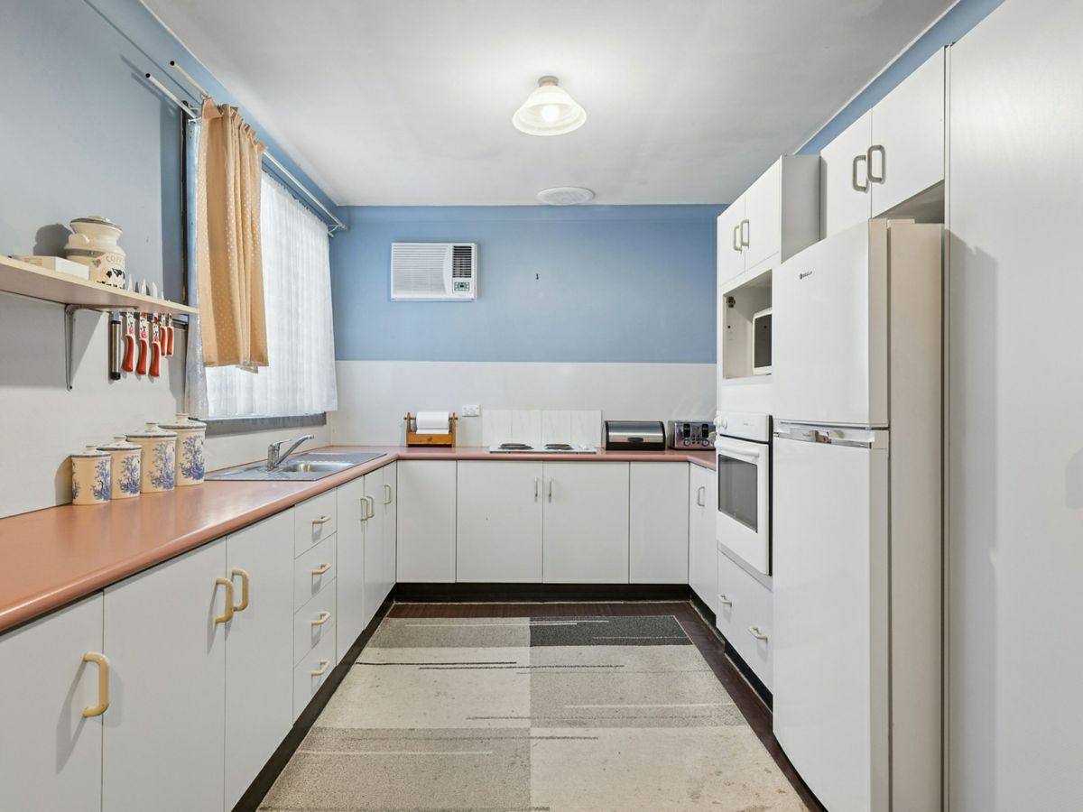 8 Charles Street, Abermain - image 3