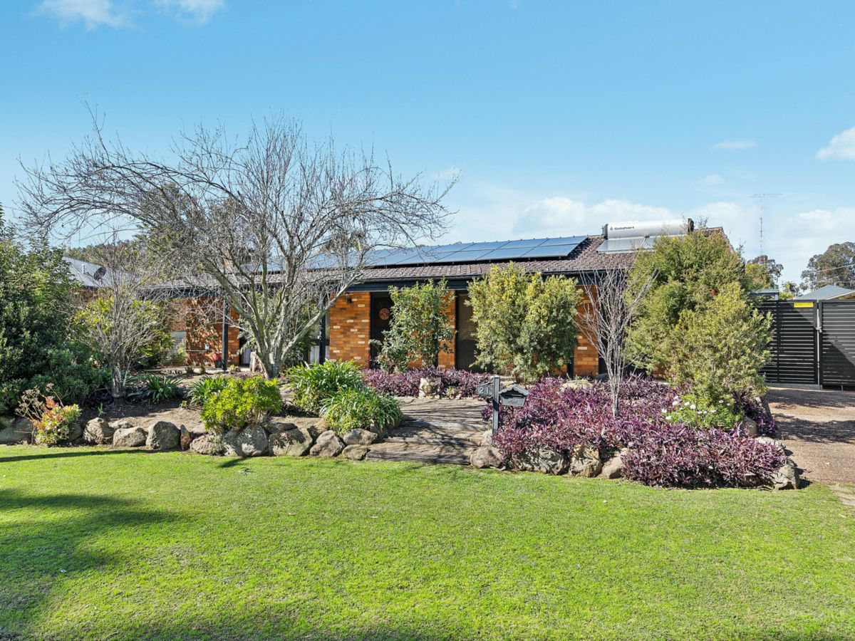 21 Cruickshank Street, Bellbird Heights - image 1
