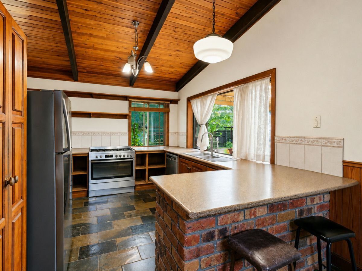 7 Bramley Court, Mount Warren Park - image 2