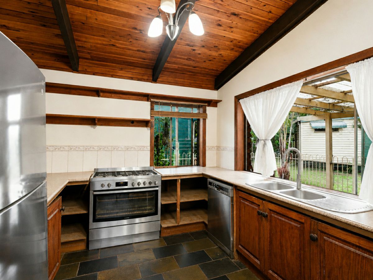 7 Bramley Court, Mount Warren Park - image 3