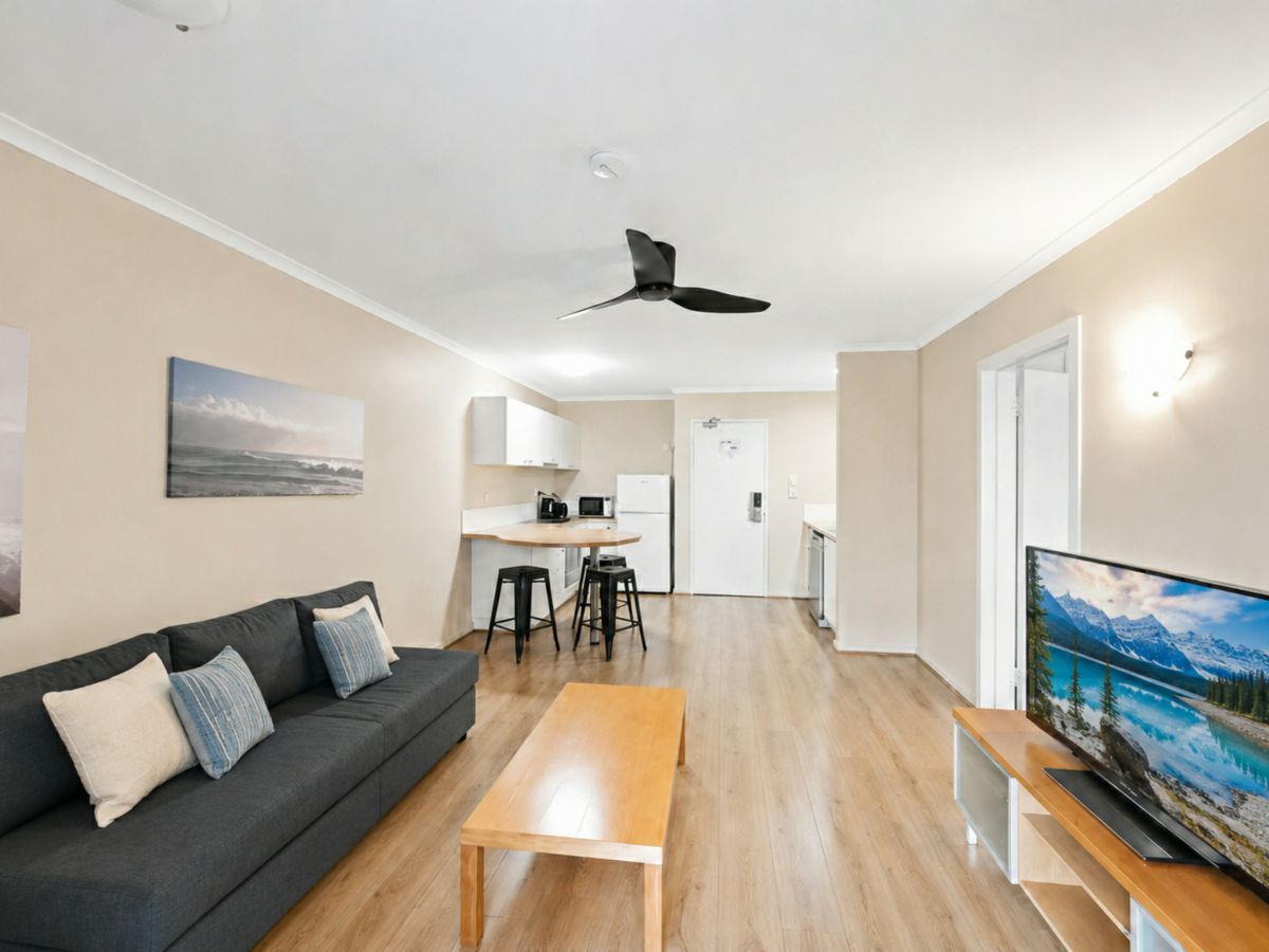 19/49 Russell Street, South Brisbane - image 1