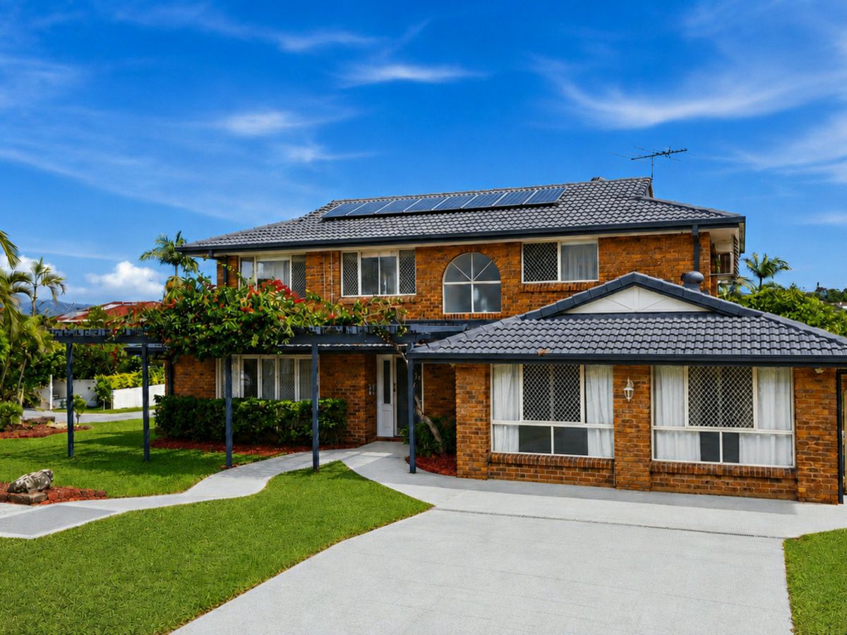 2 Totten Close, Eight Mile Plains - image 1