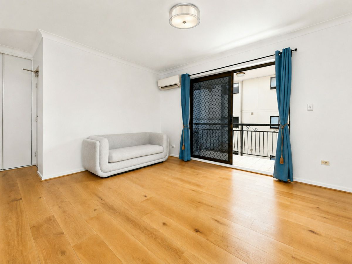 6/50 Knowsley Street, Stones Corner - image 3