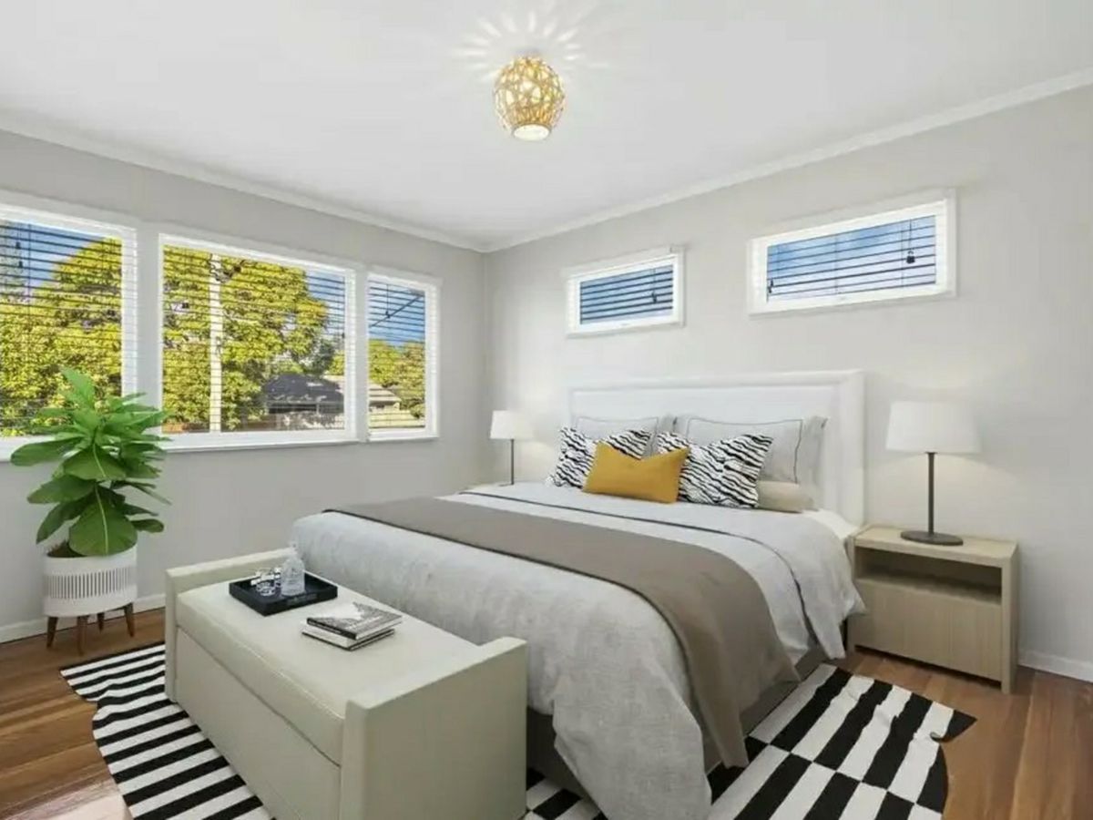 168 Ewing Road, Woodridge - image 2