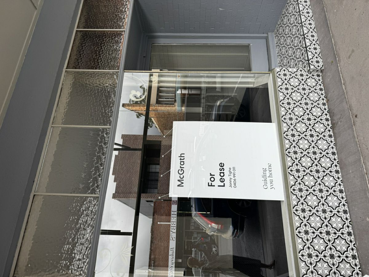 62 Church Street Street, Gloucester - image 1
