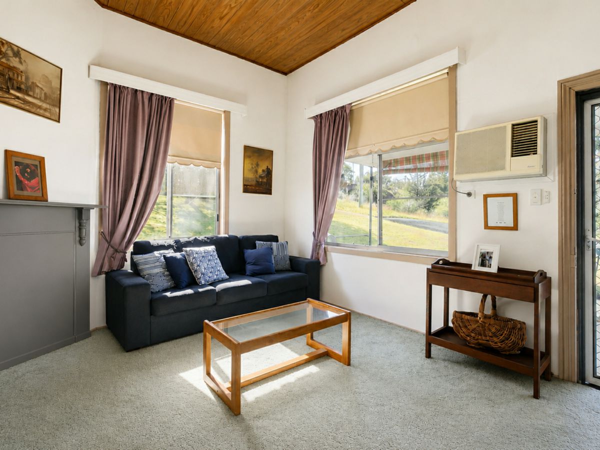 9 Railway Street, Gloucester - image 3