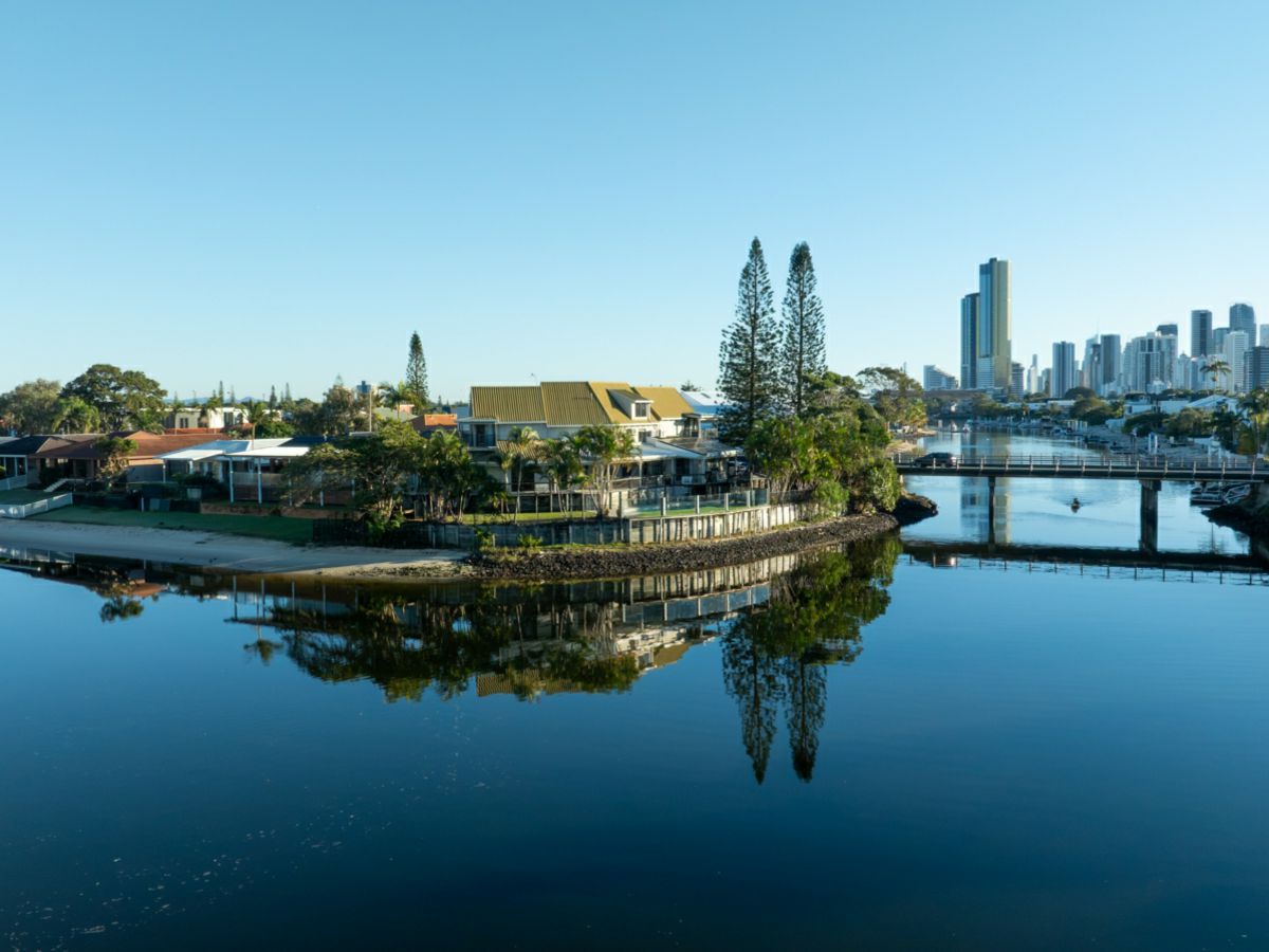 46 Markeri Street, Mermaid Waters - image 1
