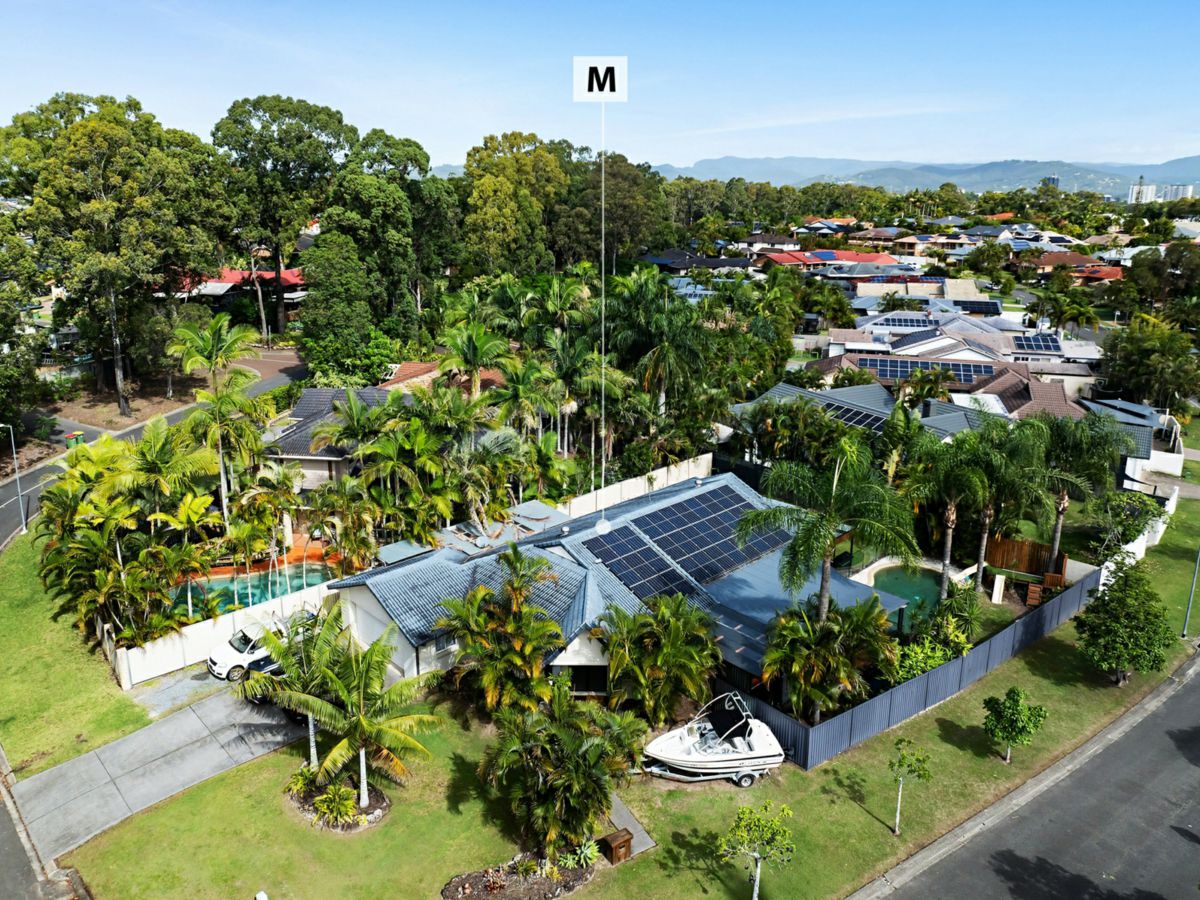 23 Camberwell Circuit, Robina - image 1