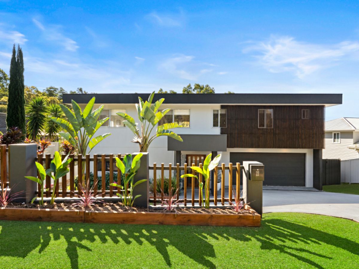 22 Kingcrest Drive, Reedy Creek - image 2