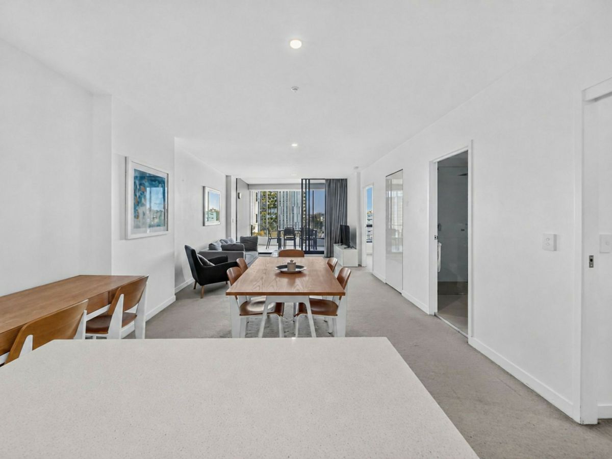406/38 High Street, Toowong - image 3