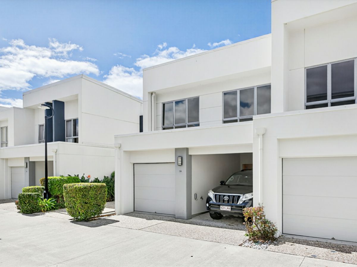 24/156 Marina Quays Boulevard, Hope Island - image 1