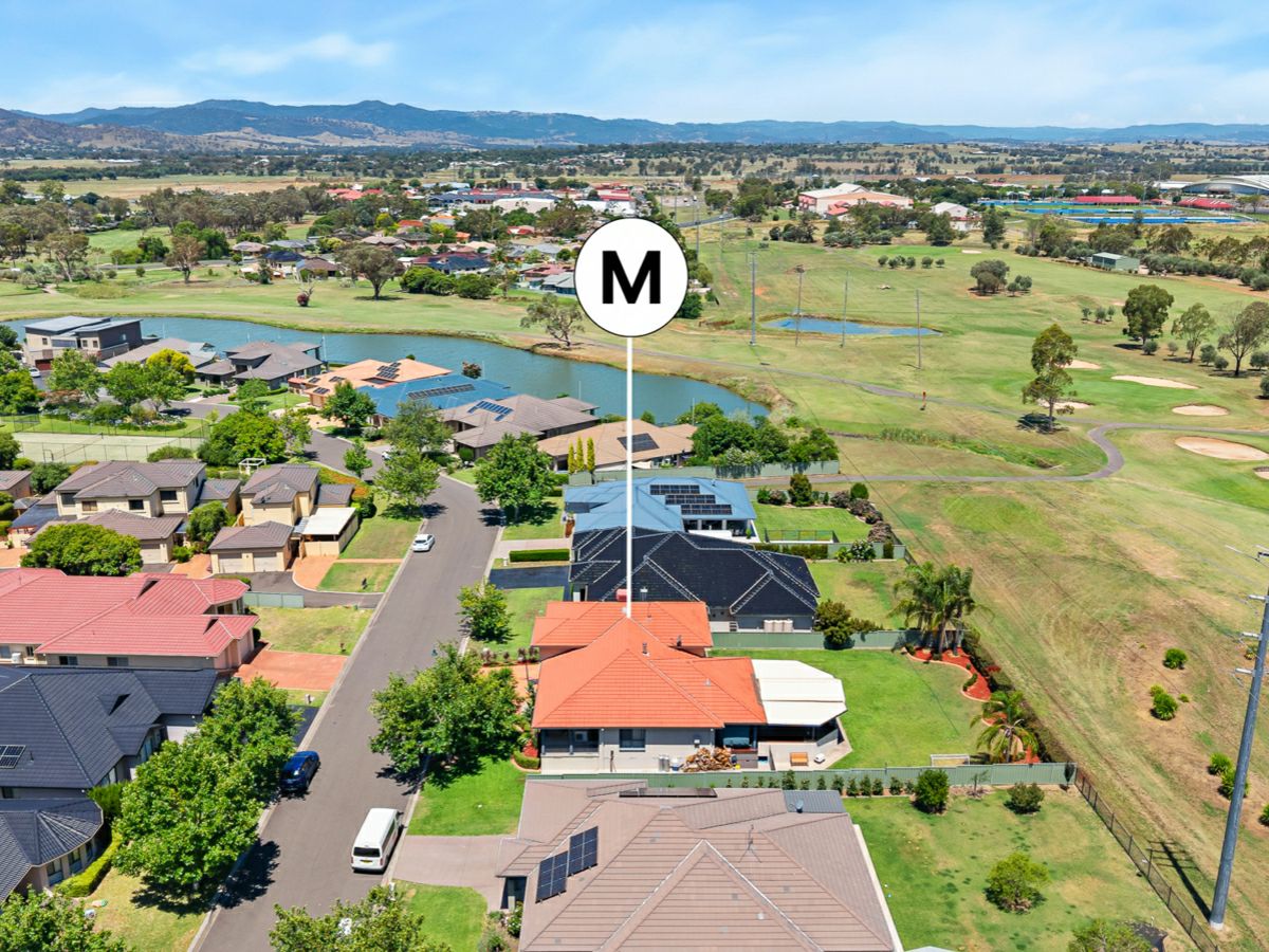 36 The Grange, Tamworth - image 3