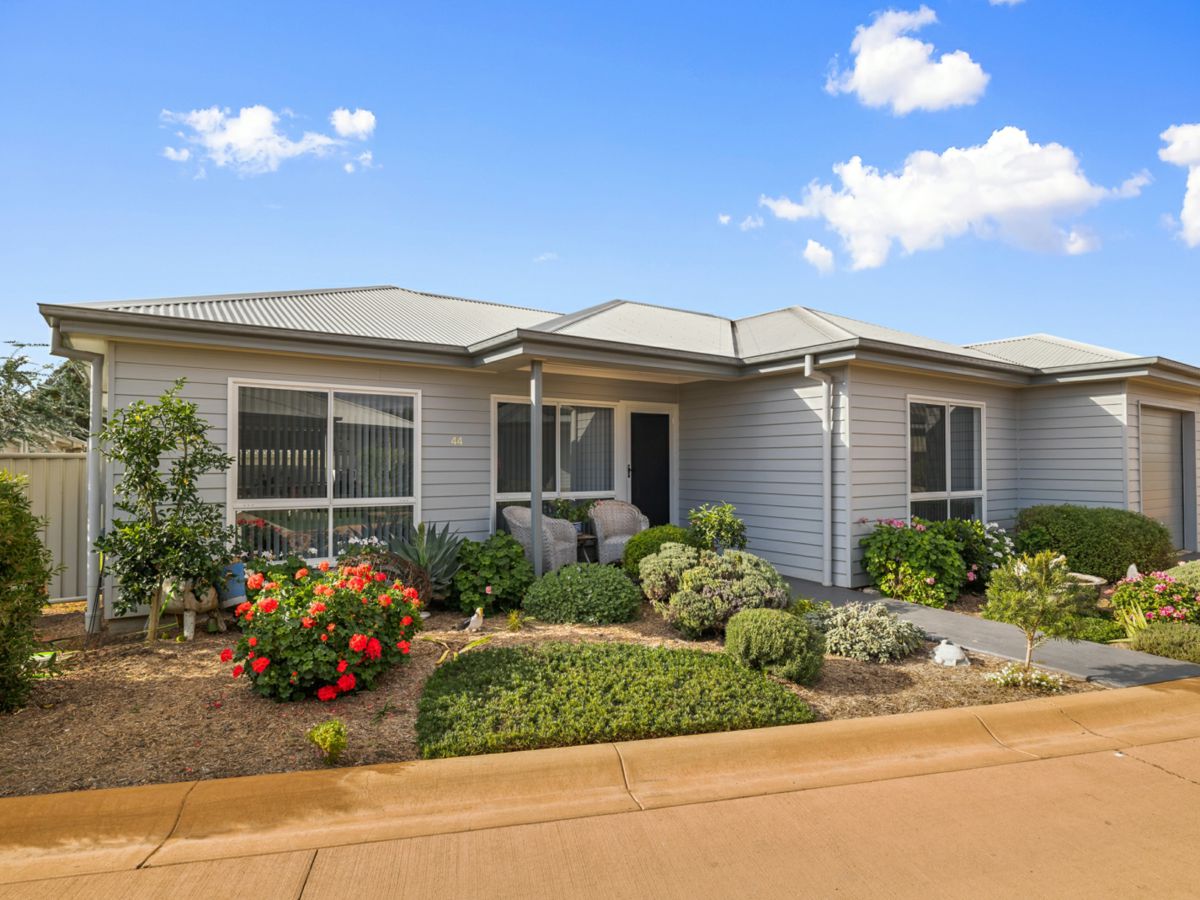 44/19 Warral Road, Tamworth - image 2