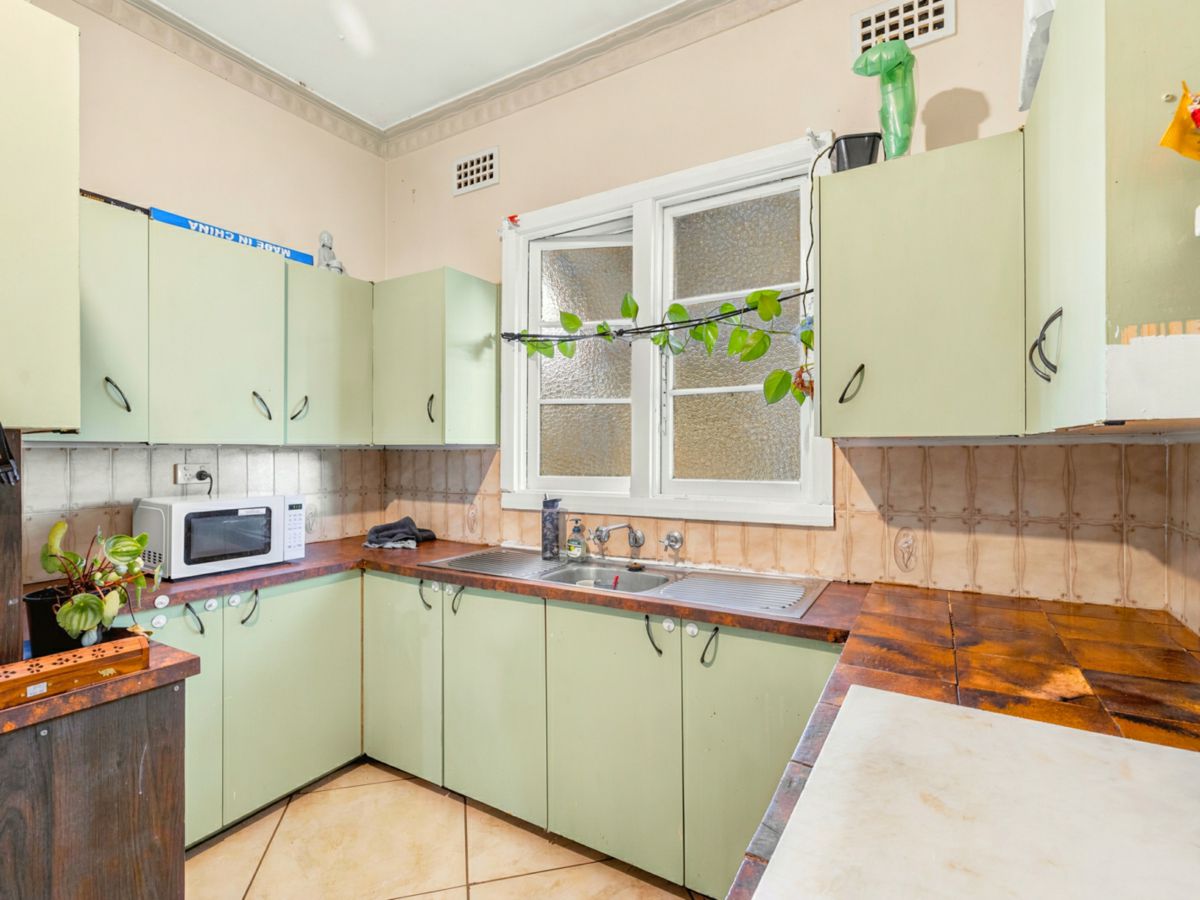 16 Elizabeth Street, Tamworth - image 3