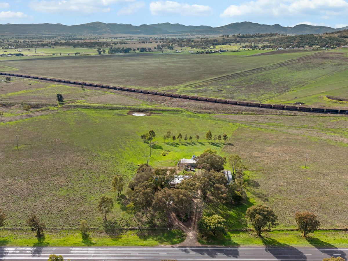 1234 Kamilaroi Highway, Quirindi - image 2
