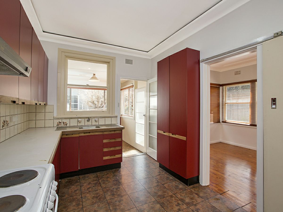 70 Hill Street, Tamworth - image 2
