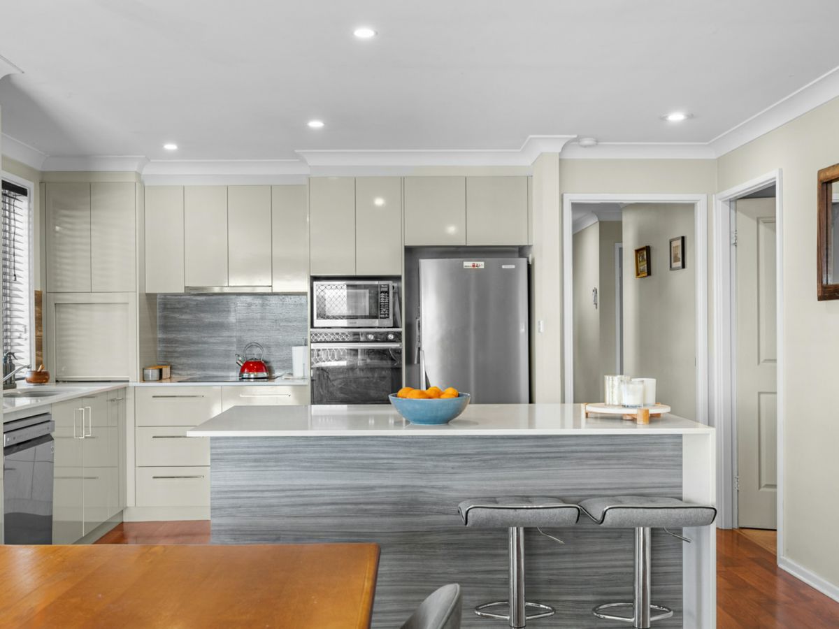 15 Caloola Street, Tamworth - image 2