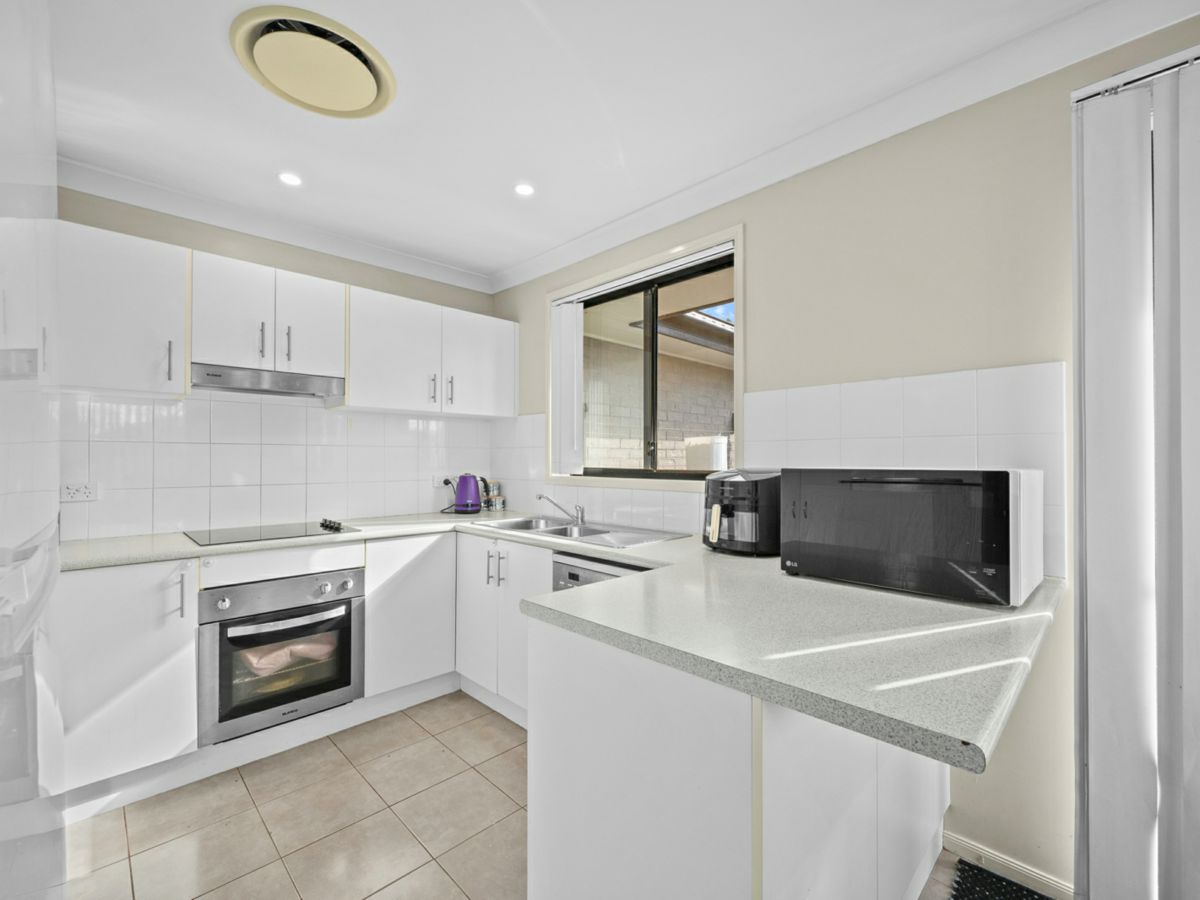 1/12 Wren Close, Tamworth - image 2