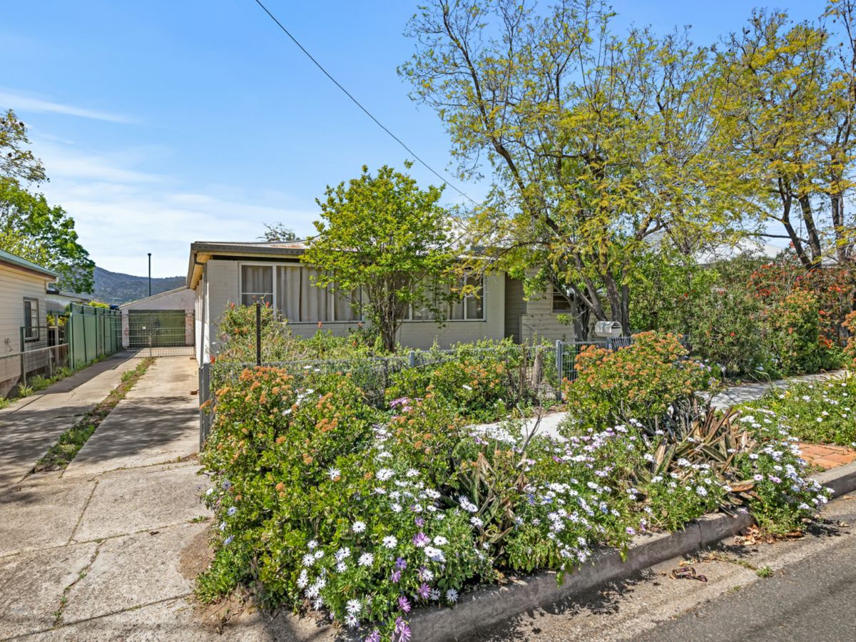 8 King Street, Tamworth - image 1