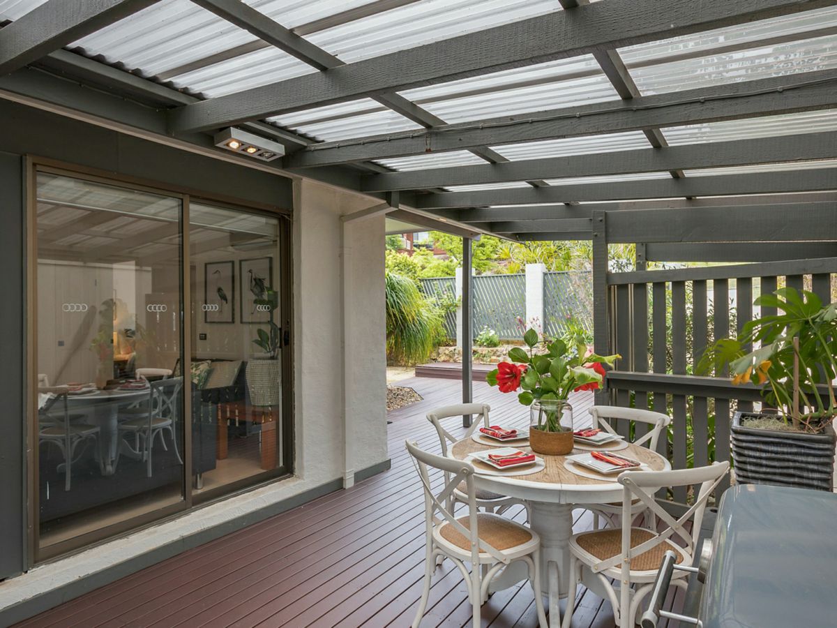 54 Surf Circle, Tura Beach - image 3