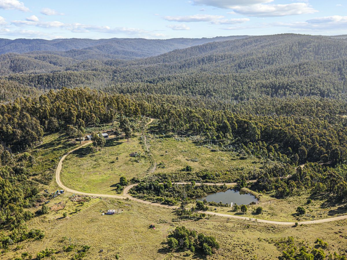 3353 Mount Darragh Road, Wyndham - image 1