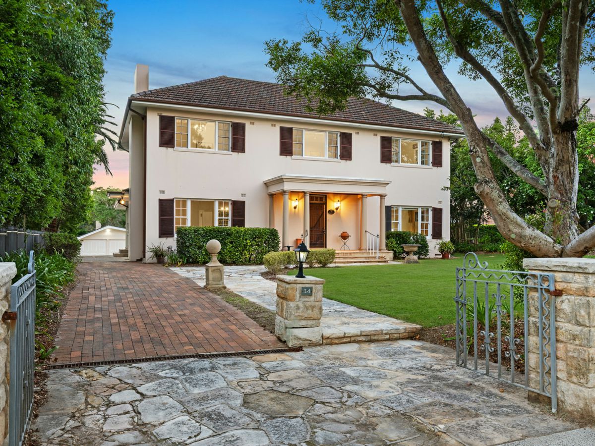34 Nelson Street, GORDON