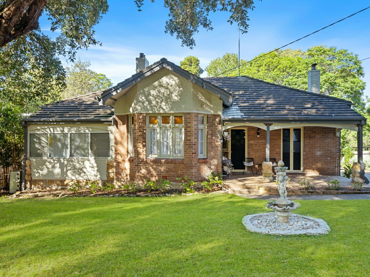 36 Hampden Road, Pennant Hills - image 1