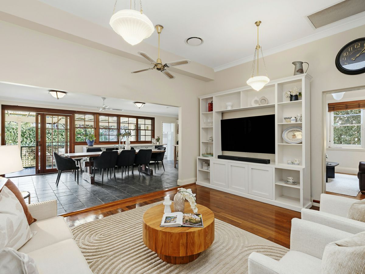 33 Ramsay Road, Pennant Hills - image 2