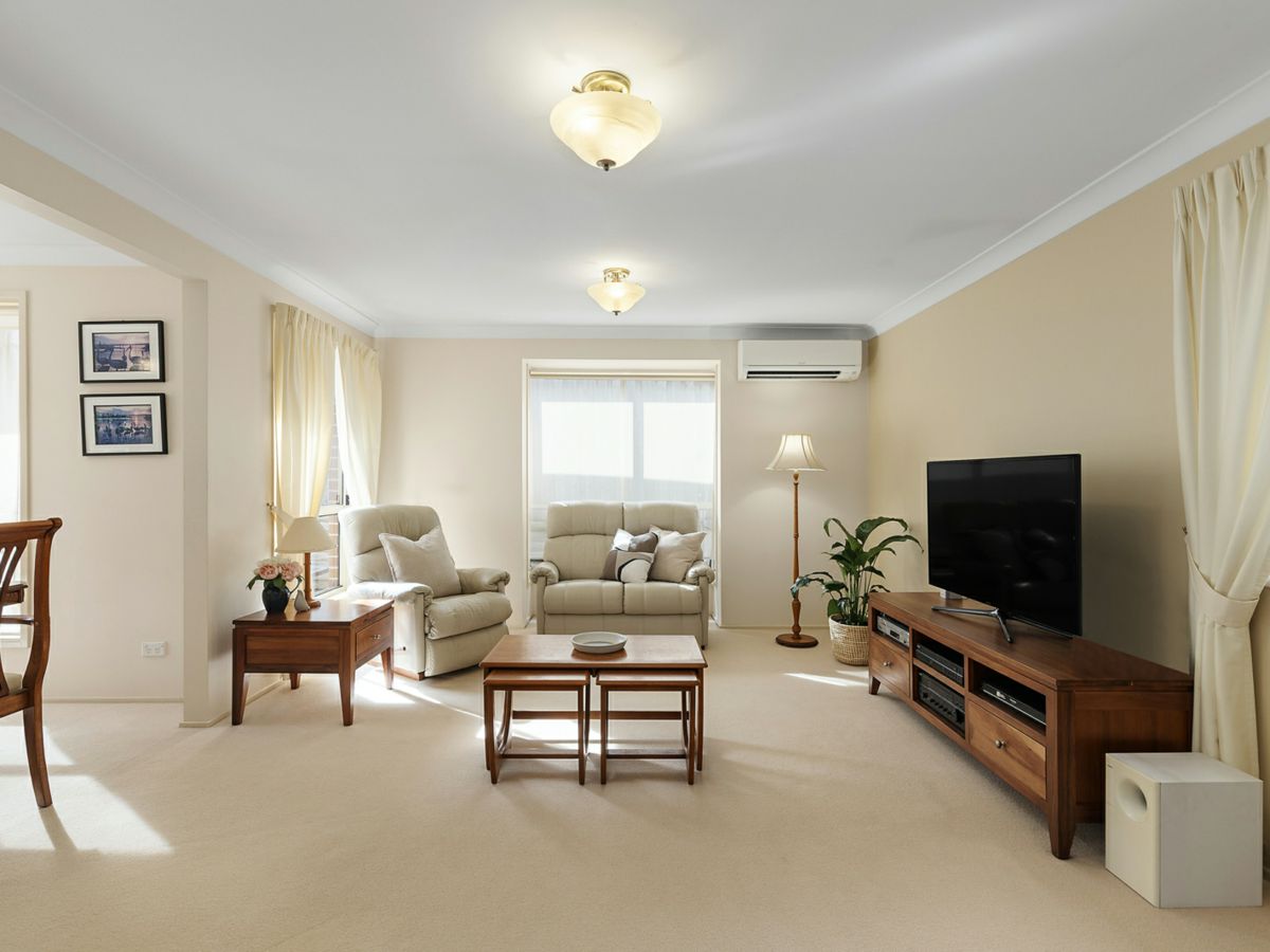 2/27 Lyne Road, Cheltenham - image 2
