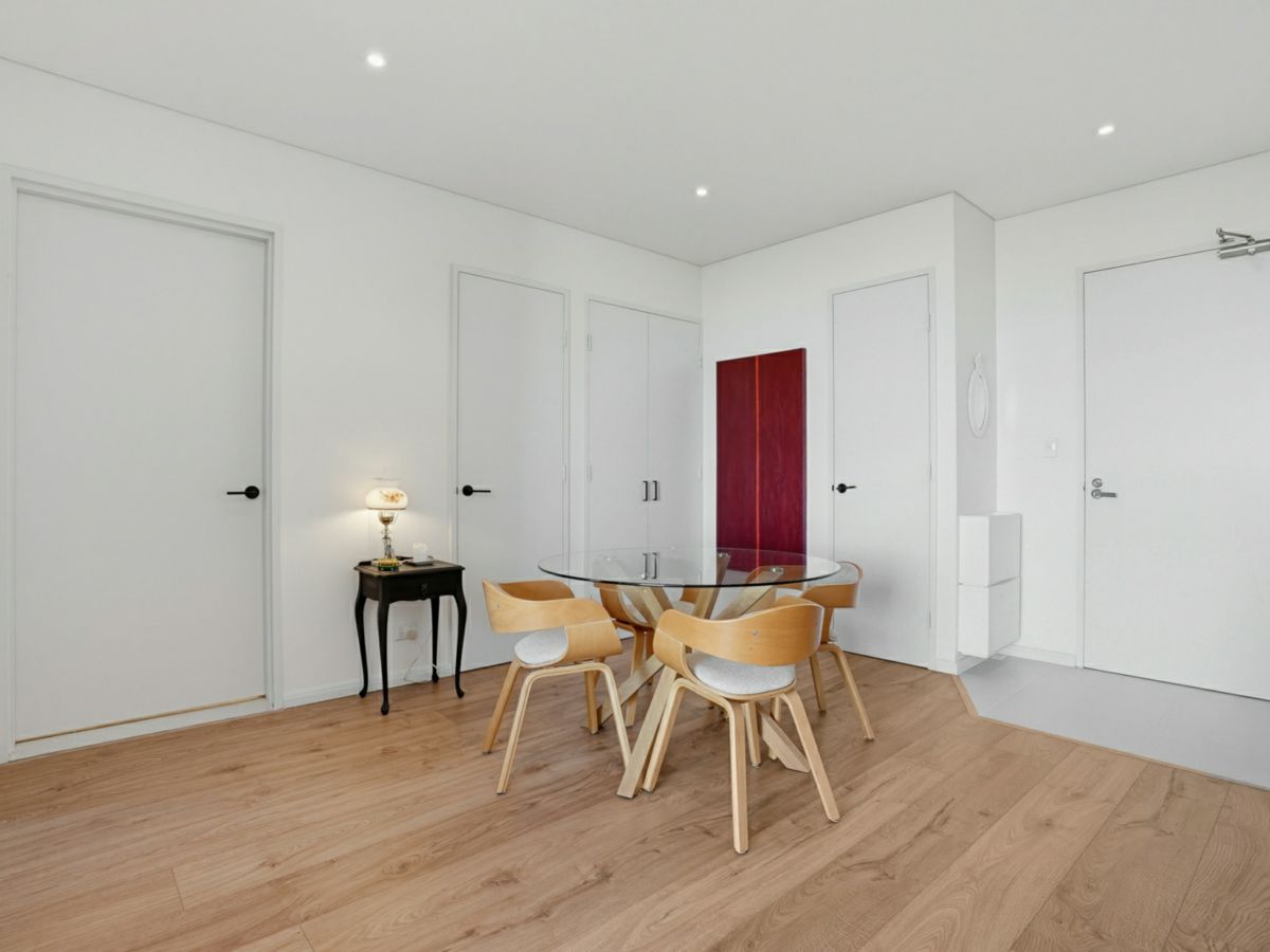 501/32 Ferntree Place, Epping - image 3