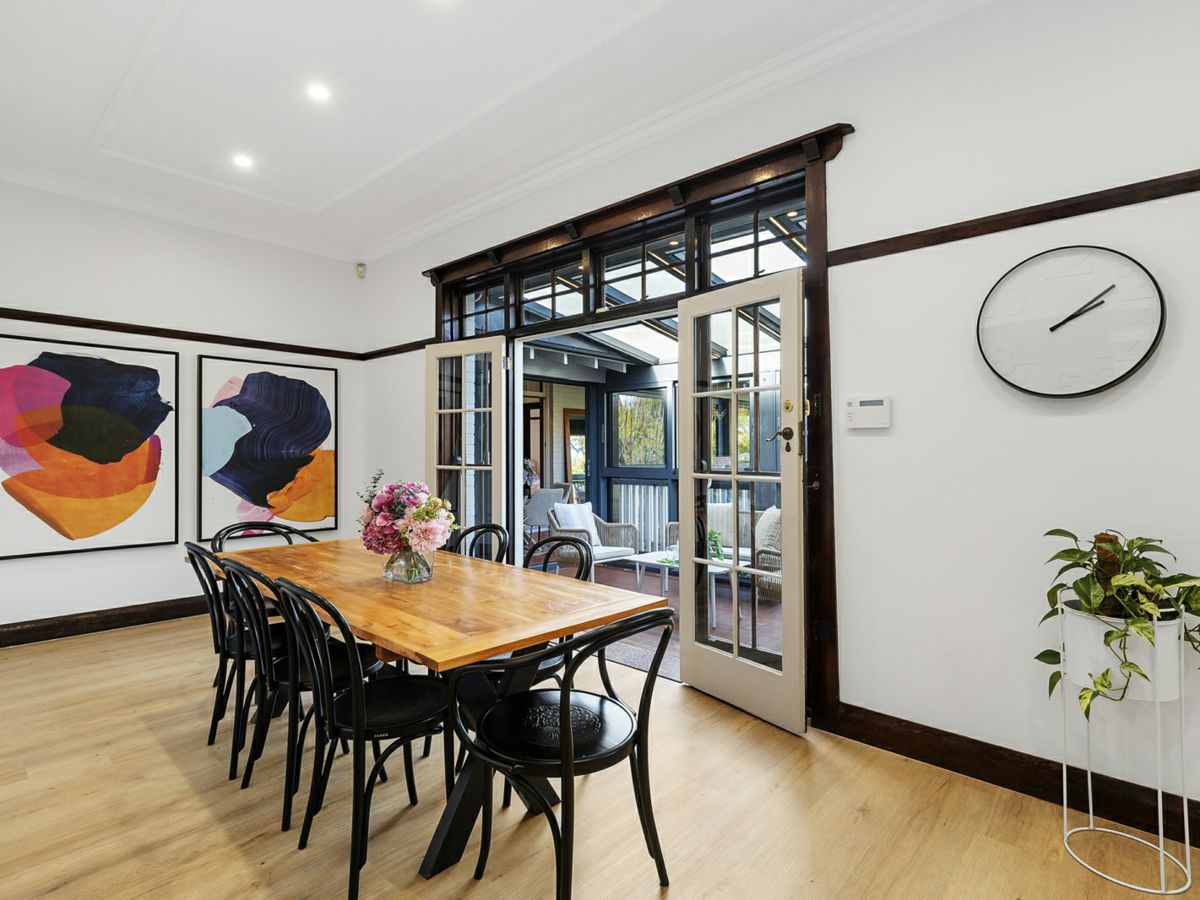 15 Cheltenham Road, Cheltenham - image 3