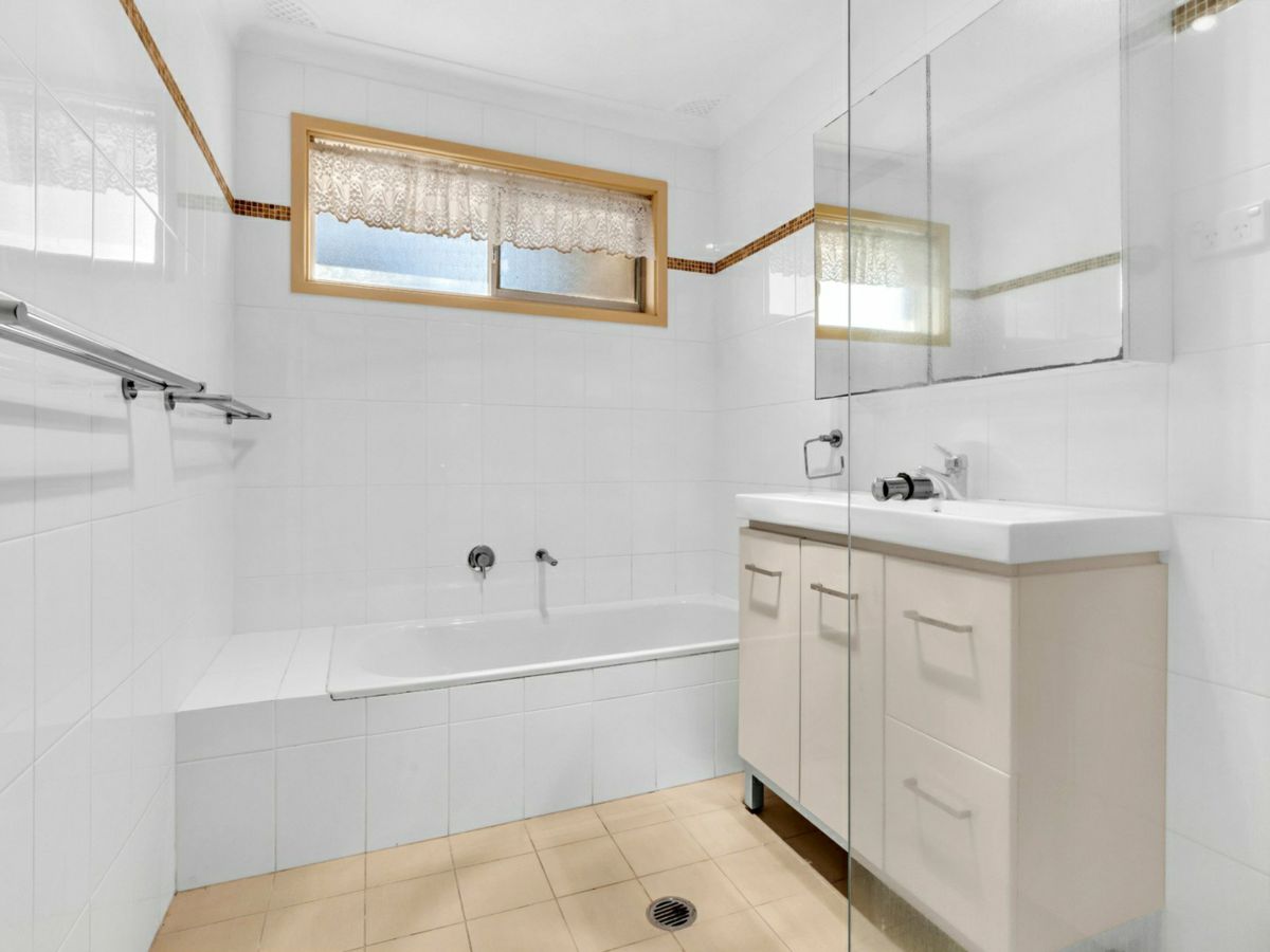 16 Victoria Road, Pennant Hills - image 3