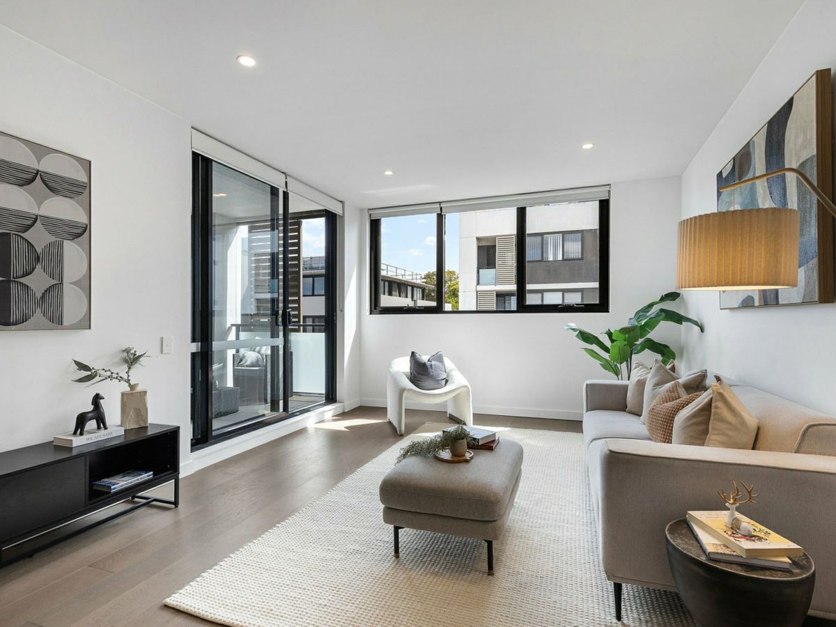 2408/16 Hannah Street, Beecroft - image 1