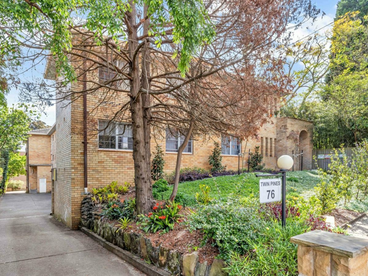 2/76 Beecroft Road, Beecroft - image 1