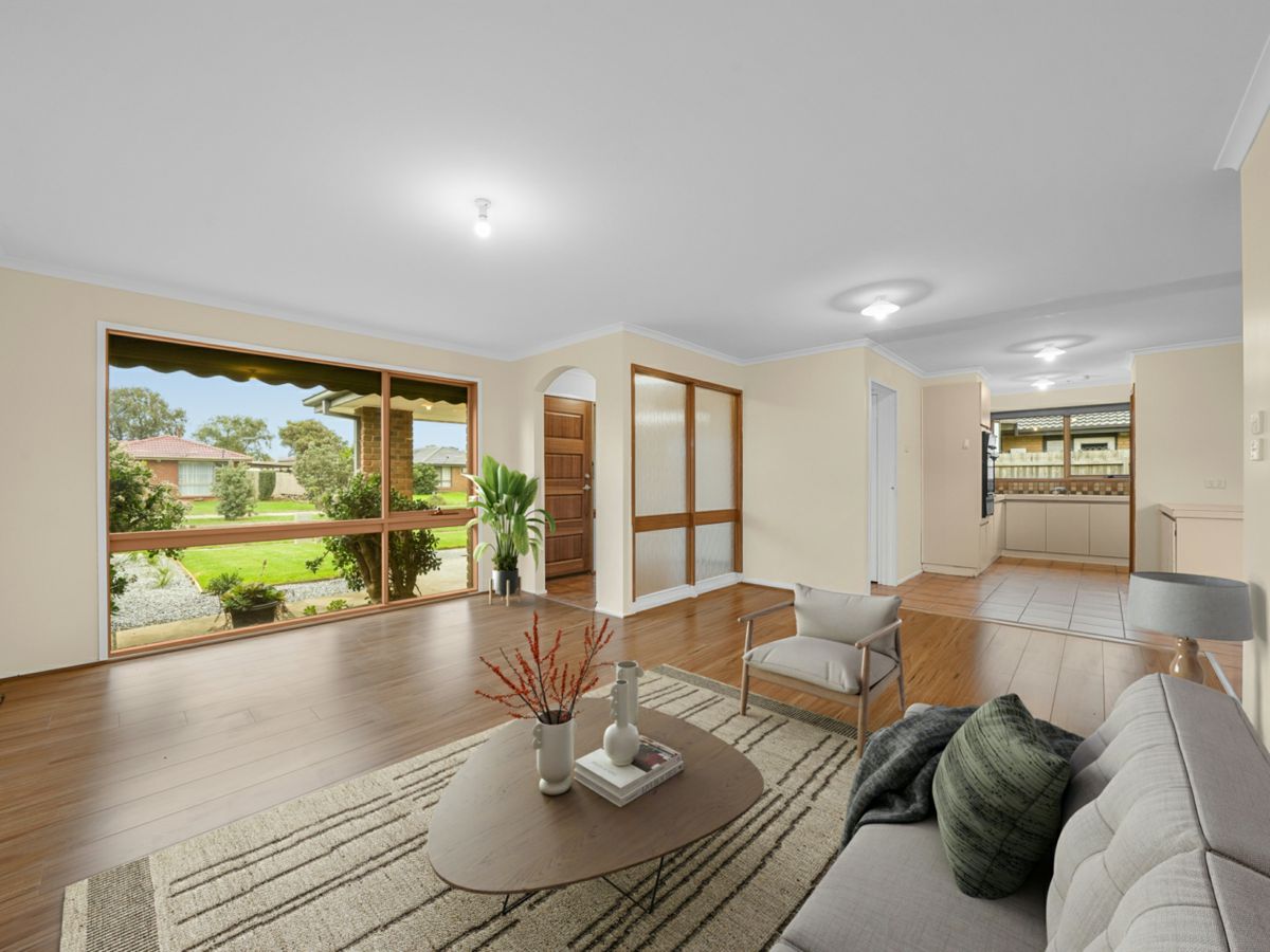 4 Thornbill Drive, Werribee - image 3