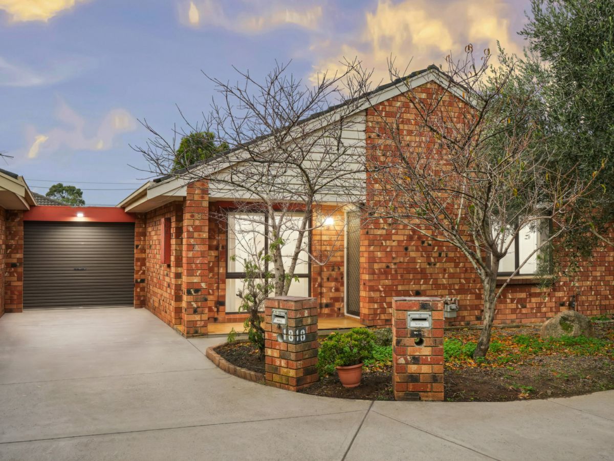 18/66 Duncans Road, Werribee - image 1