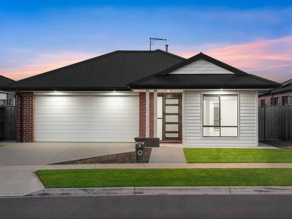 9 Millbrook Drive, Wyndham Vale - image 1