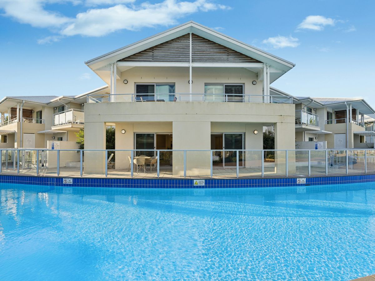 181/265 Sandy Point Road, Salamander Bay - image 1