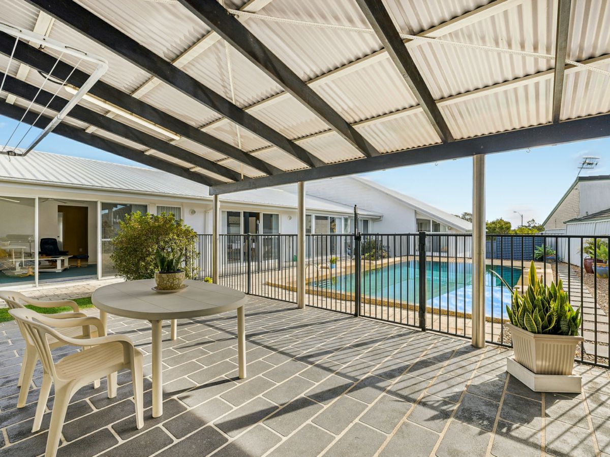 18 Endeavour Place, Salamander Bay - image 2