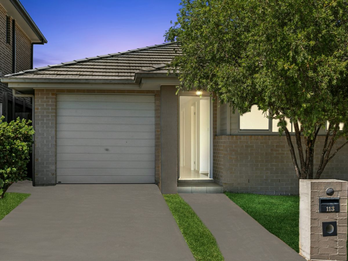 113 Ingleburn Gardens Drive, Bardia - image 1