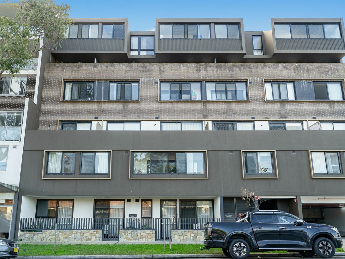 103/9 Weyland Street, Punchbowl - image 1