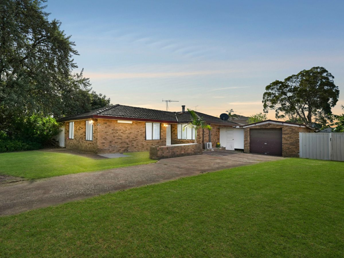 31 Chiswick Road, GREENACRE