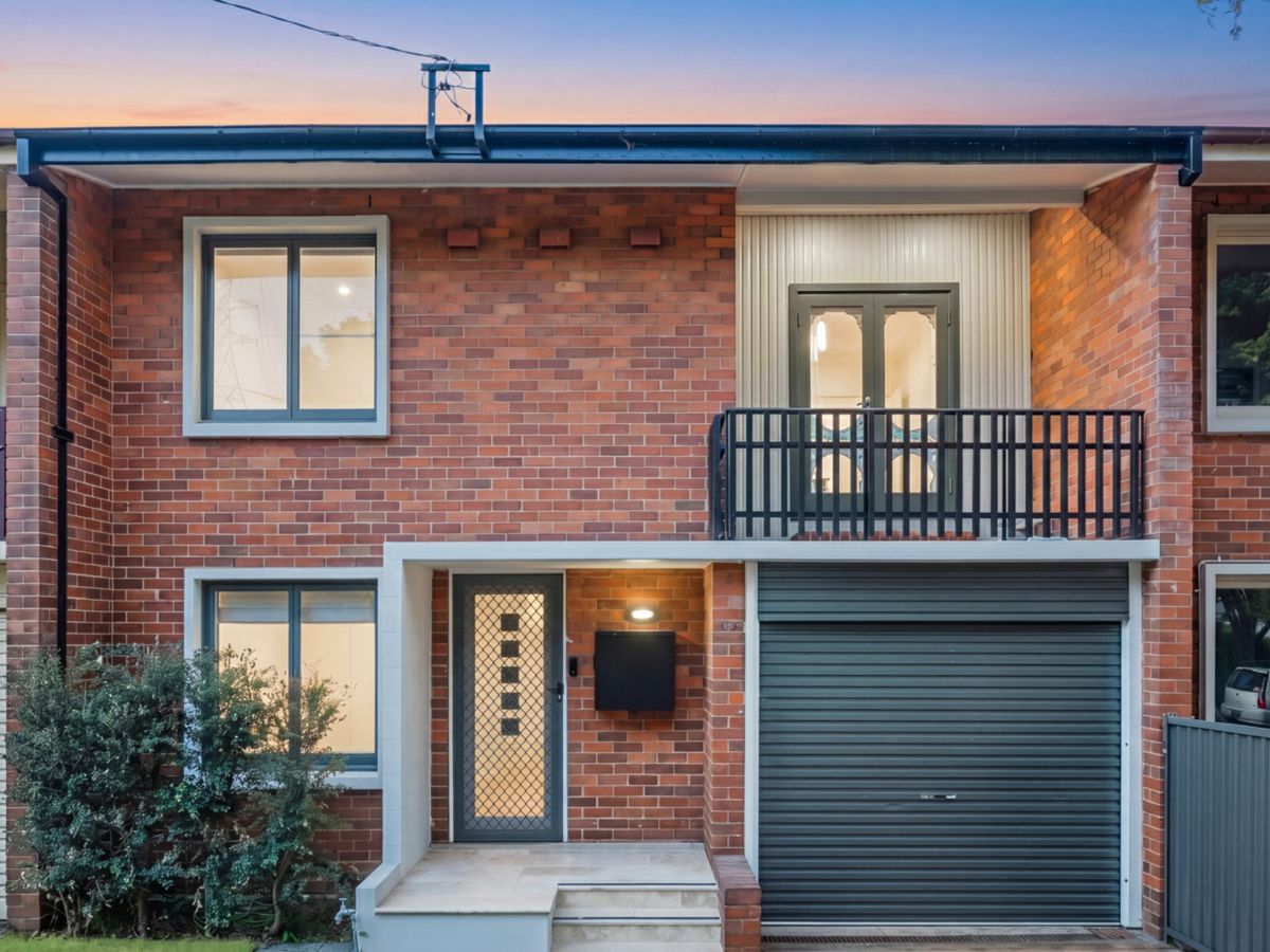 36 Marlene Crescent, Greenacre - image 1