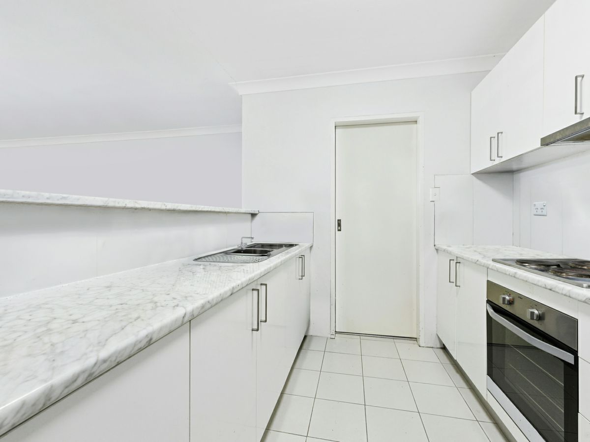 12/113 Karimbla Road, Miranda - image 3