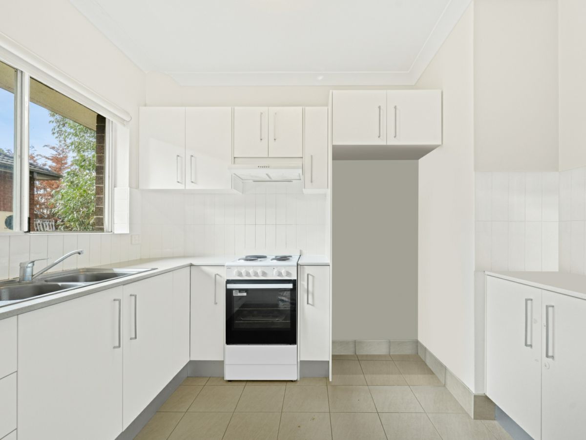17 Oxford Street, Merrylands - image 2