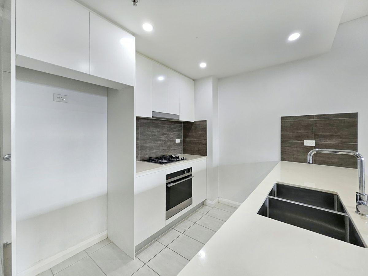 809/196B Stacey Street, Bankstown - image 2