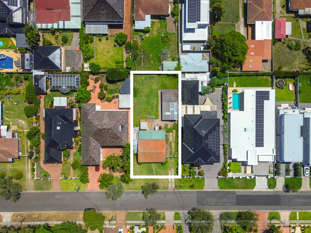 60 Fenwick Street, Bankstown - image 2